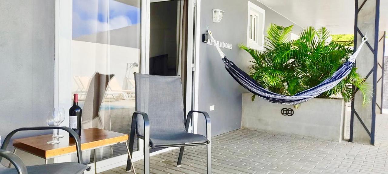 Studios 11and11Aruba Palm Beach Exterior foto